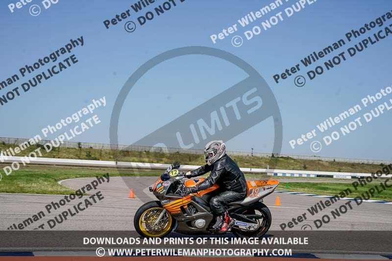 Rockingham no limits trackday;enduro digital images;event digital images;eventdigitalimages;no limits trackdays;peter wileman photography;racing digital images;rockingham raceway northamptonshire;rockingham trackday photographs;trackday digital images;trackday photos